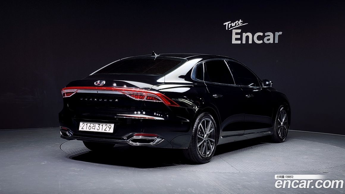 Hyundai Grandeur 2022