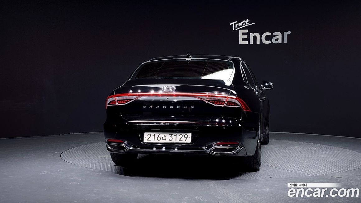 Hyundai Grandeur 2022