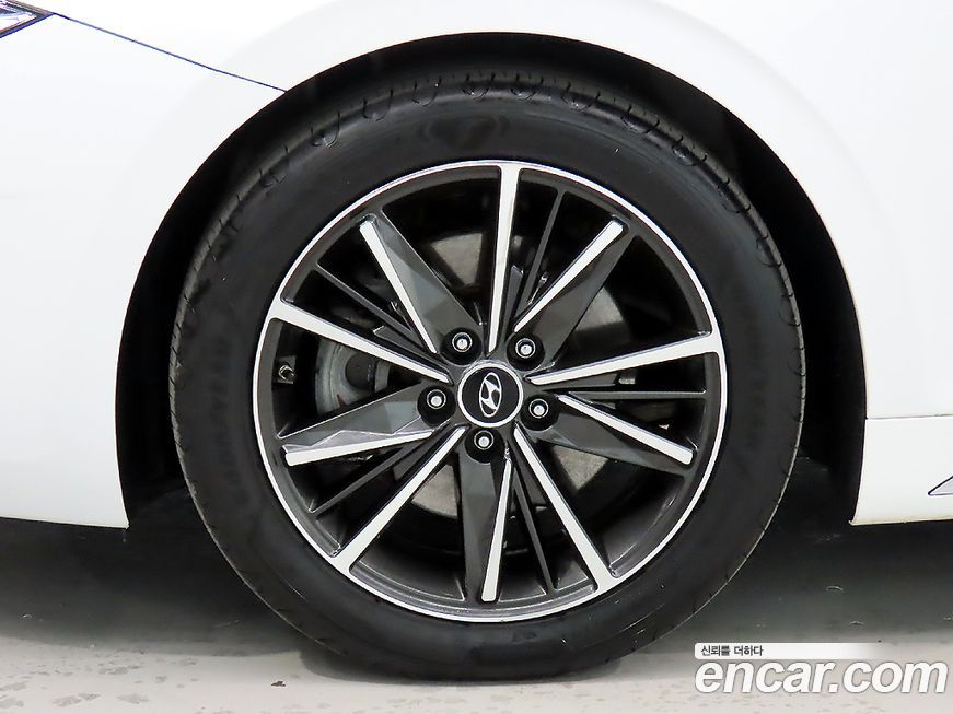 Hyundai Grandeur 2021