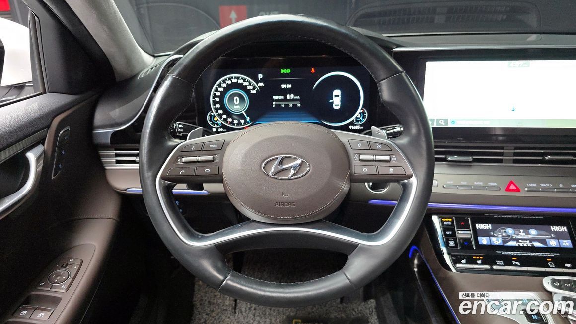 Hyundai Grandeur 2020