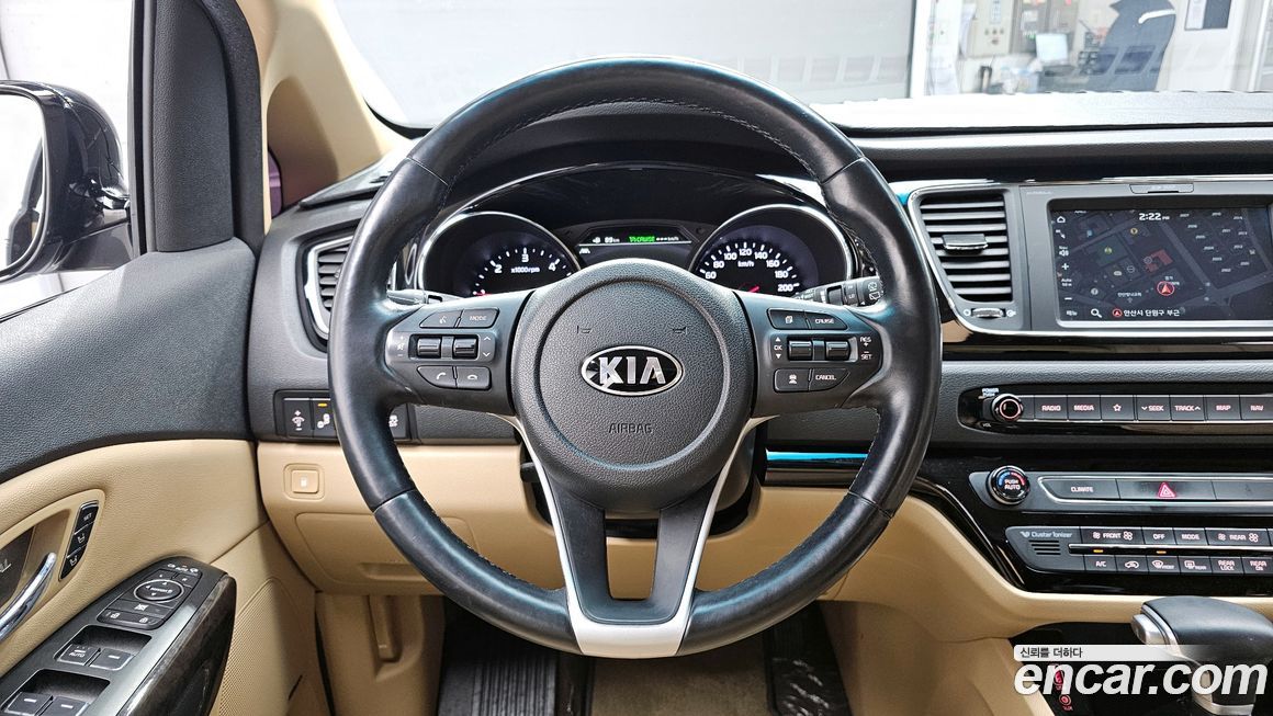 Kia Canival 2019