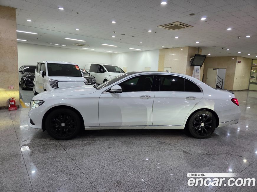 Mercedes-Benz E-Class 2017