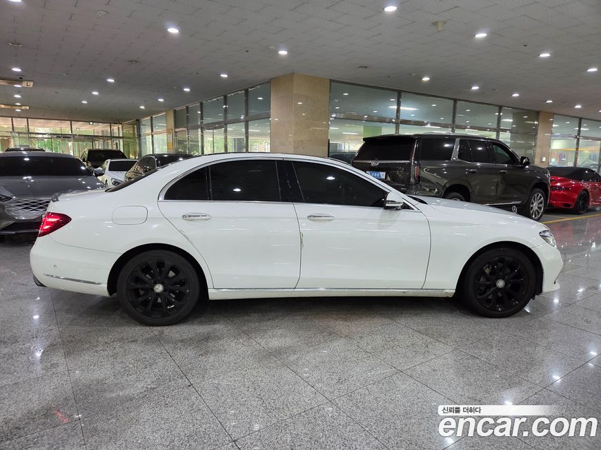 Mercedes-Benz E-Class 2017