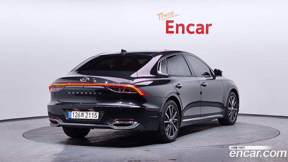 Hyundai Grandeur 2022