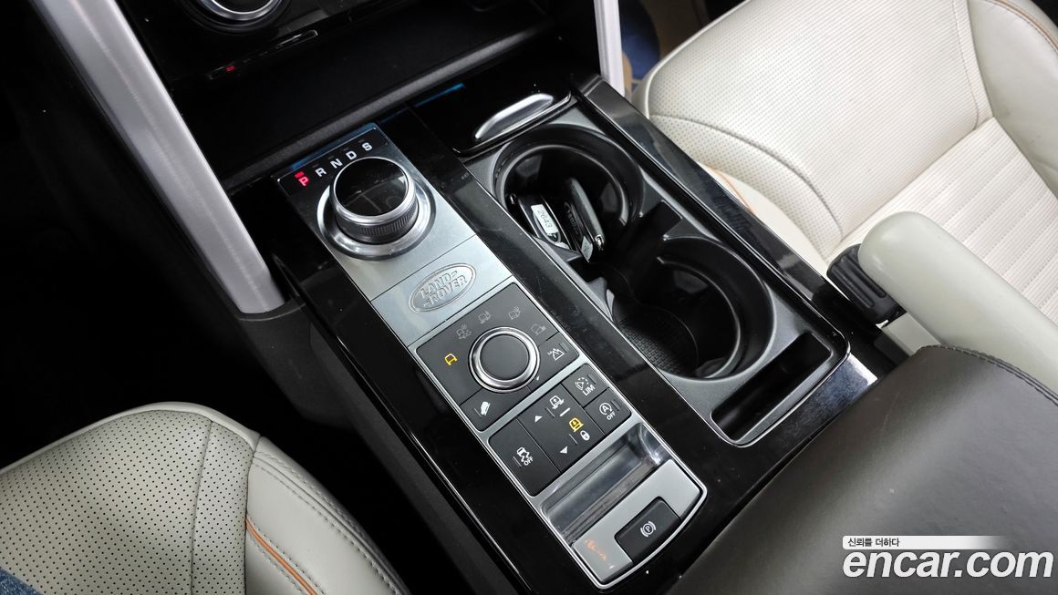 Land Rover Discovery 2017