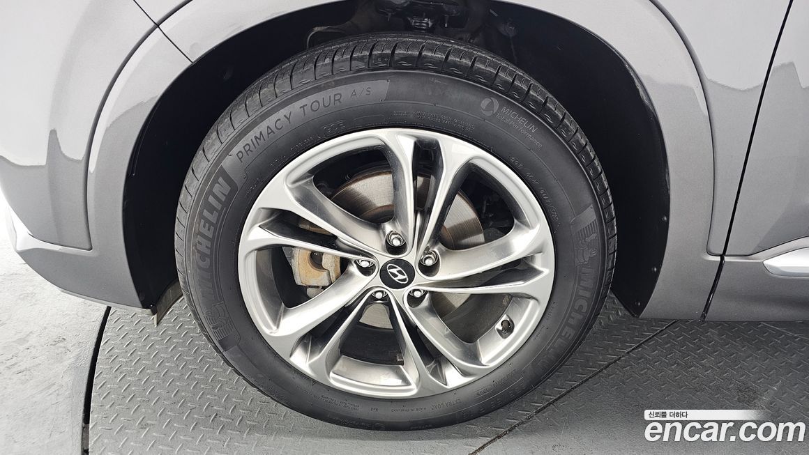 Hyundai Santafe 2020