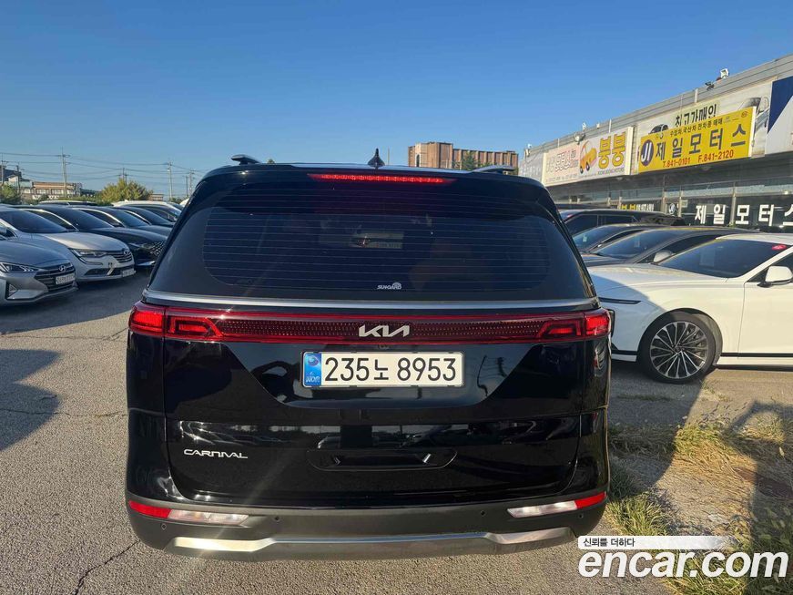 Kia Canival 2023