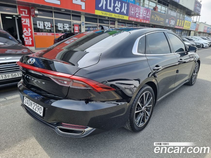 Hyundai Grandeur 2022