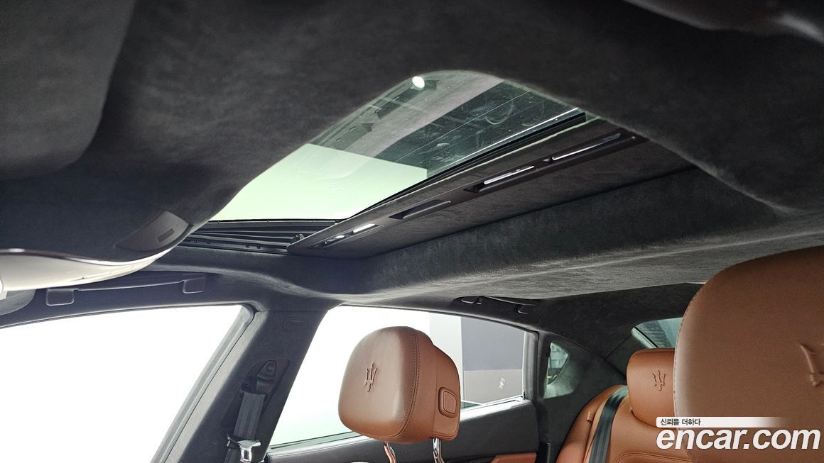 Maserati Quattroporte 2016