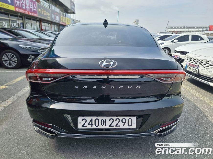 Hyundai Grandeur 2022