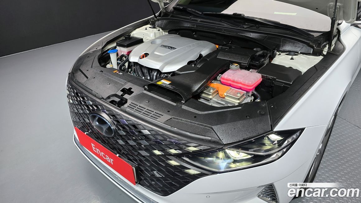 Hyundai Grandeur 2021