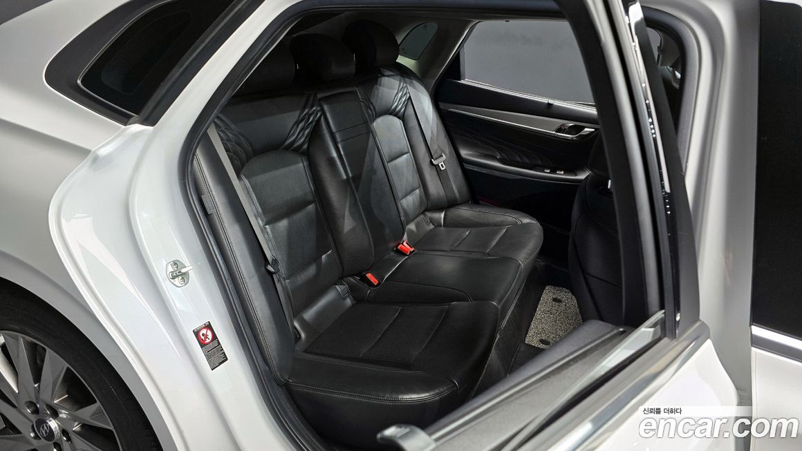 Hyundai Grandeur 2021