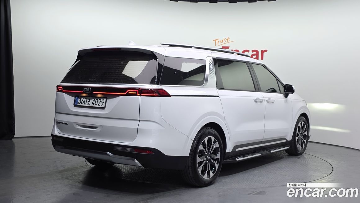 Kia Canival 2021