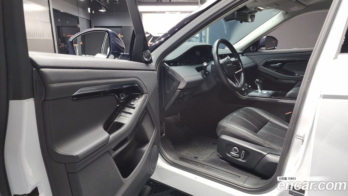 Land Rover Range Rover Evoque 2021