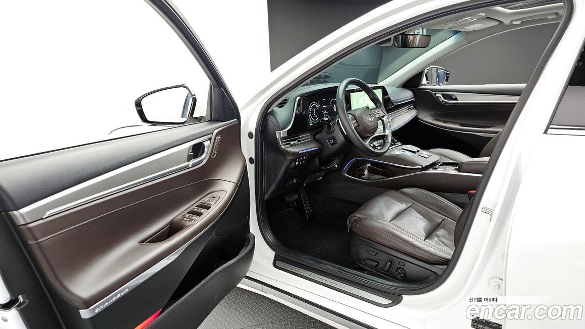 Hyundai Grandeur 2022