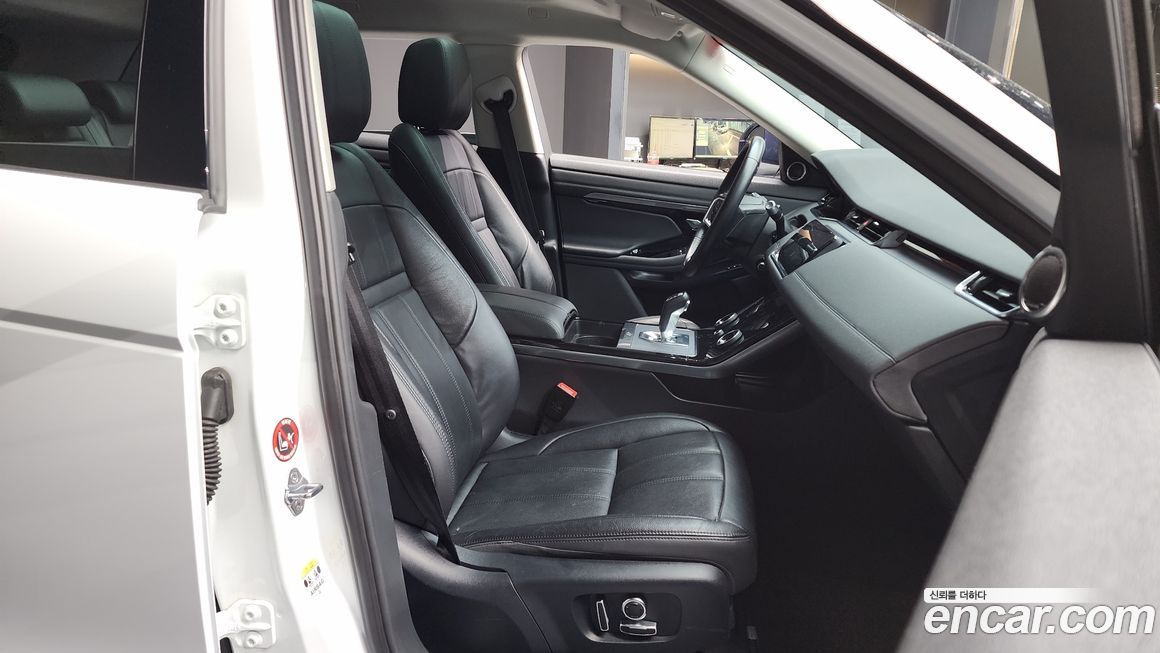 Land Rover Range Rover Evoque 2021