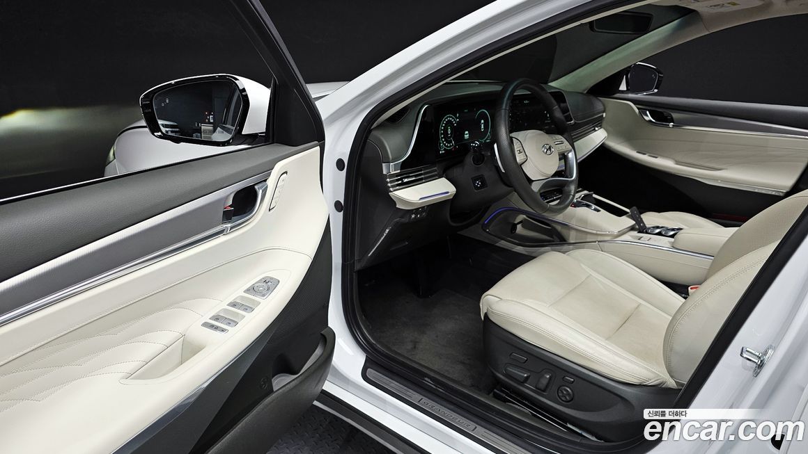 Hyundai Grandeur 2022