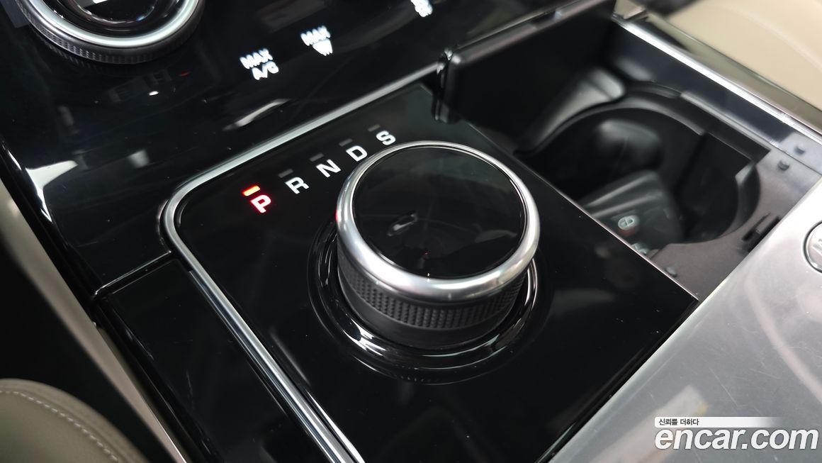 Land Rover Range Rover Velar 2018