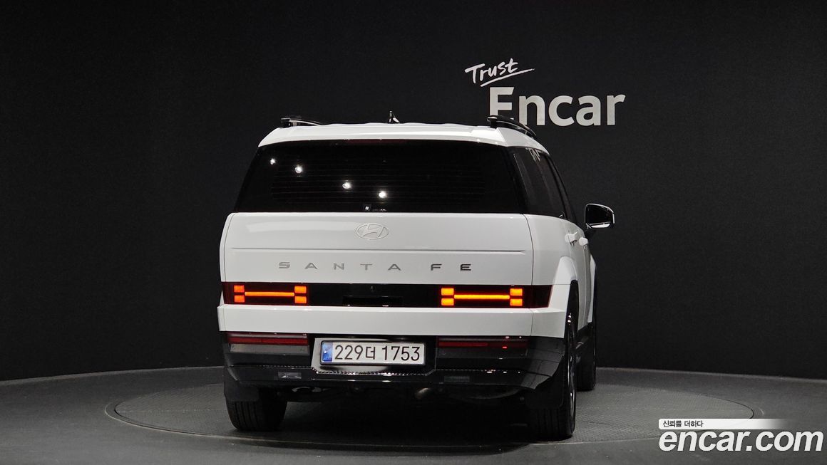 Hyundai Santafe 2024
