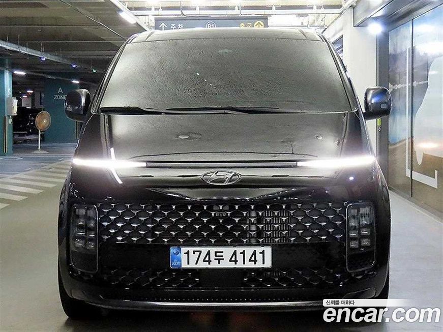 Hyundai Staria 2022