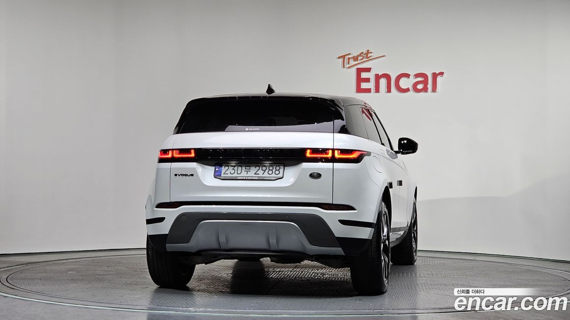 Land Rover Range Rover Evoque 2023