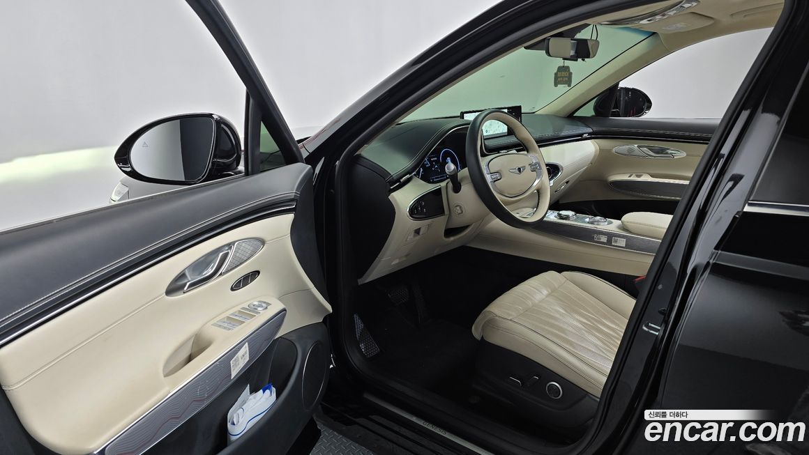 Genesis GV70 2023