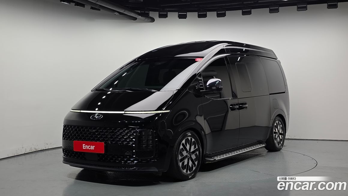 Hyundai Staria 2023