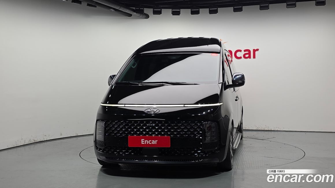 Hyundai Staria 2023