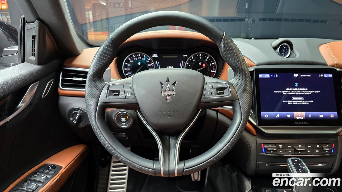 Maserati Ghibli 2022