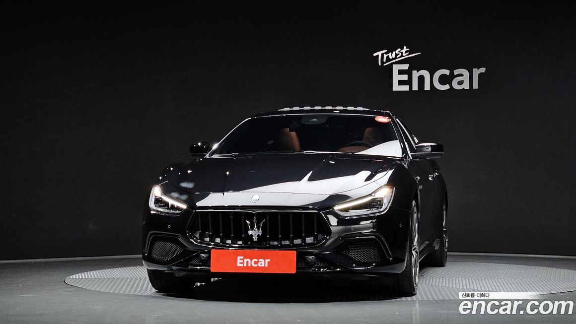 Maserati Ghibli 2022