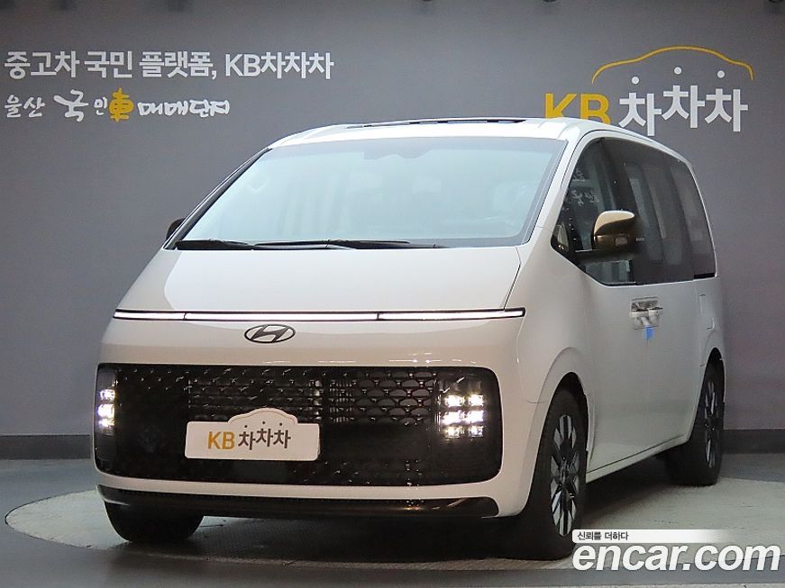 Hyundai Staria 2025
