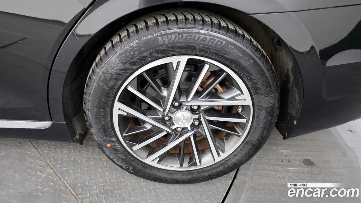 Hyundai Grandeur 2020