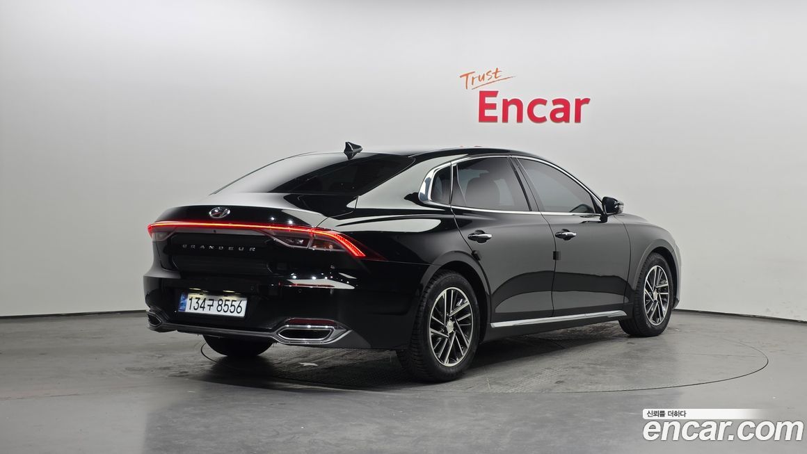 Hyundai Grandeur 2020