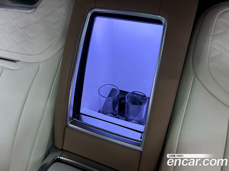 Land Rover Range Rover 2023