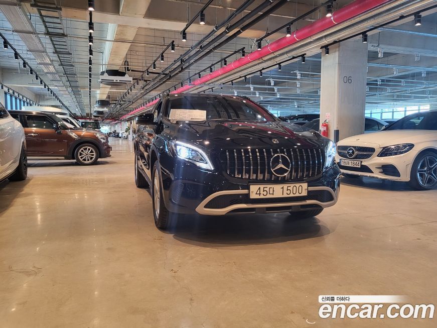 Mercedes-Benz GLA-Class 2018