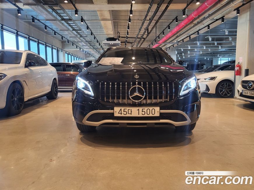 Mercedes-Benz GLA-Class 2018