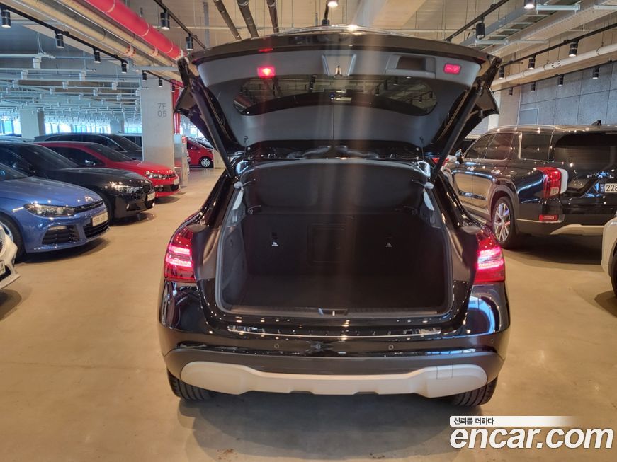 Mercedes-Benz GLA-Class 2018