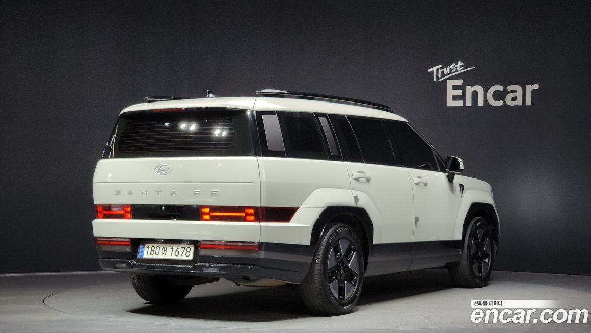 Hyundai Santafe 2024