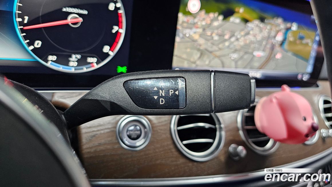 Mercedes-Benz E-Class 2020