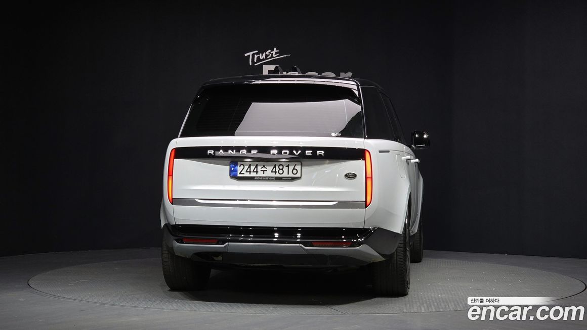 Land Rover Range Rover 2023