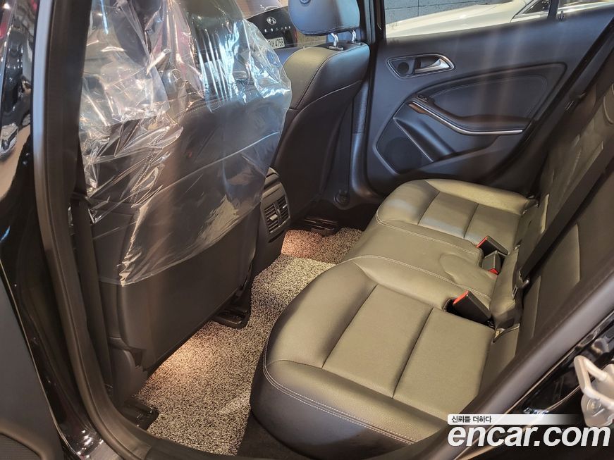 Mercedes-Benz GLA-Class 2018