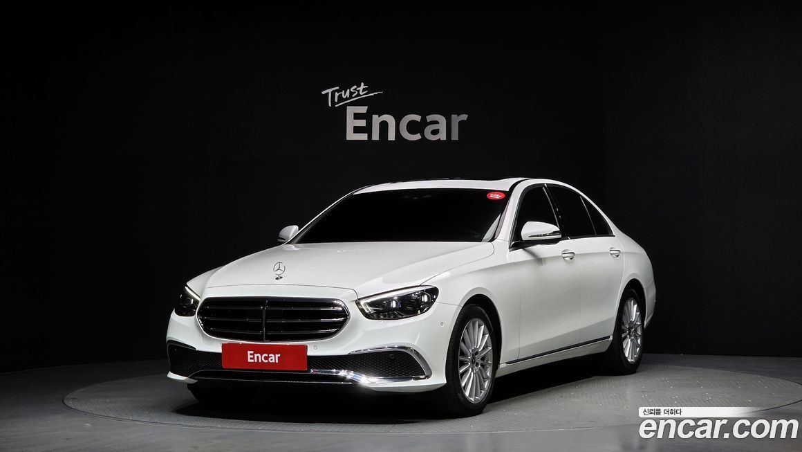 Mercedes-Benz E-Class 2021