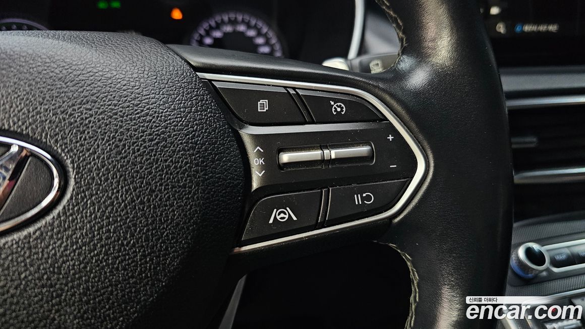 Hyundai Santafe 2022