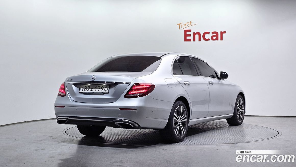 Mercedes-Benz E-Class 2020