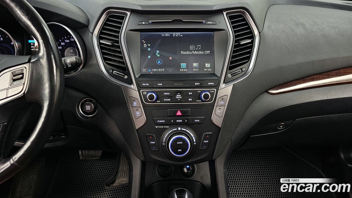 Hyundai Santafe 2015