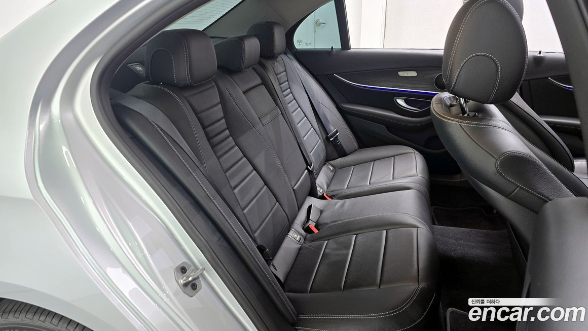 Mercedes-Benz E-Class 2020