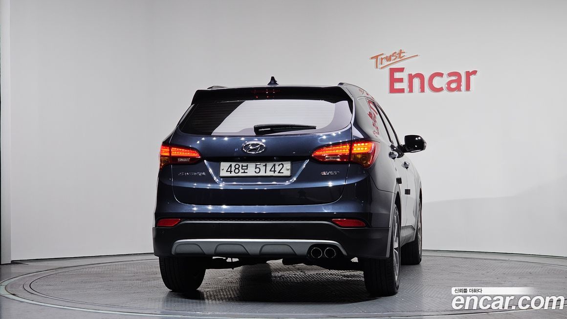 Hyundai Santafe 2015