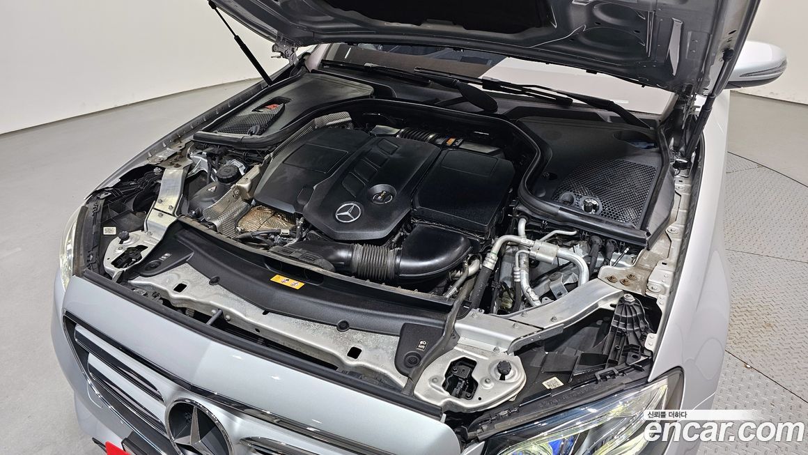 Mercedes-Benz E-Class 2020