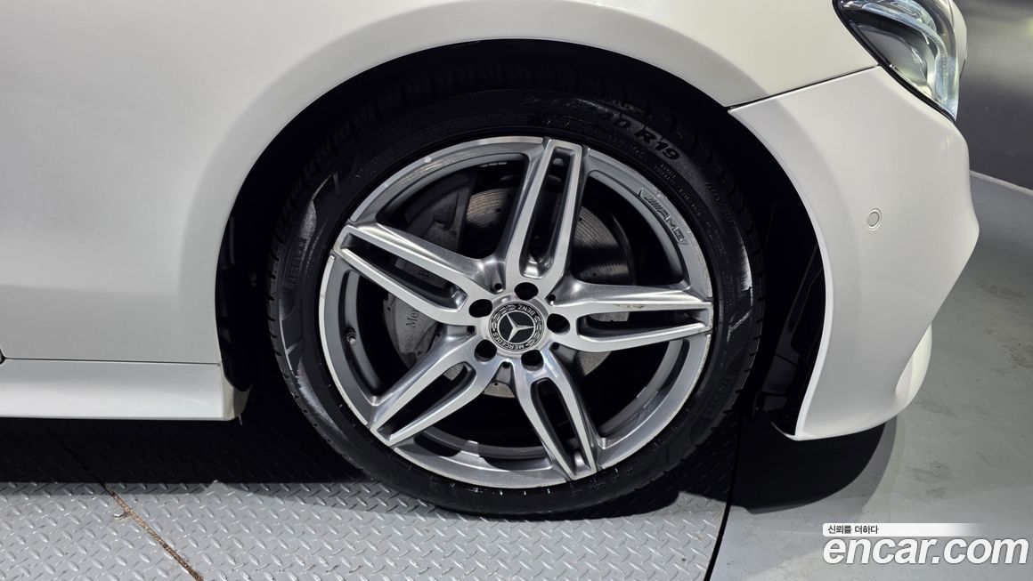 Mercedes-Benz E-Class 2020