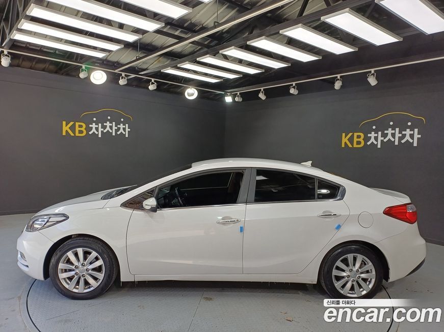 Kia K3 2013